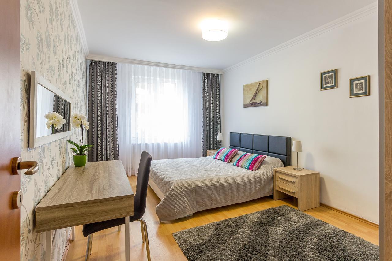 City Apartment Trifoiului Cluj-Napoca Exterior foto